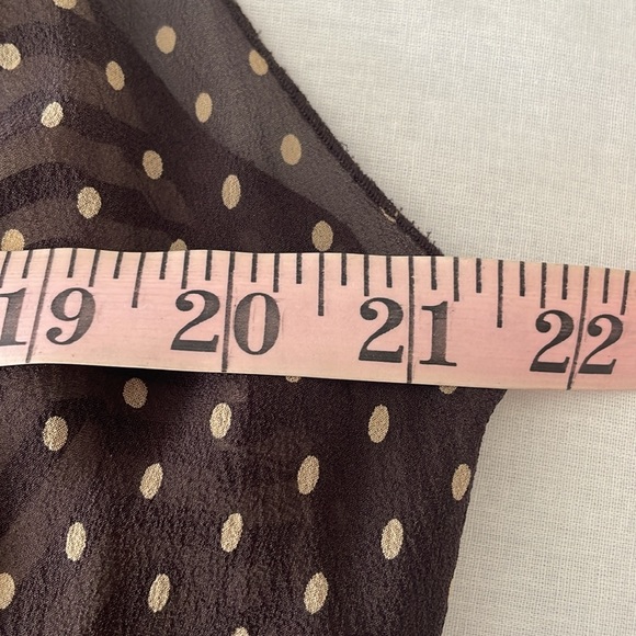 Dress - Picture 6 of 7